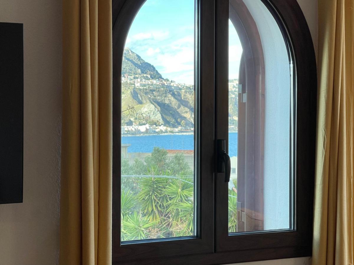 John Sea Suites Джардини Наксос Екстериор снимка